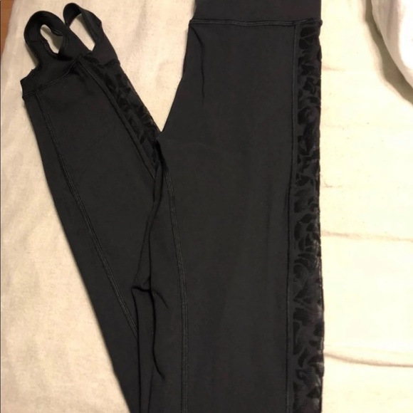 Lululemon leggings - Picture 4 of 4